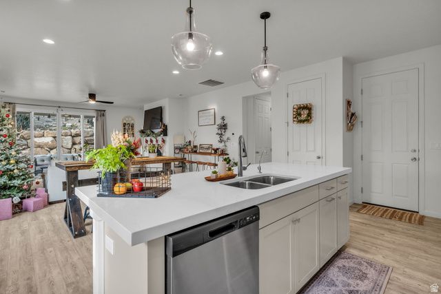 2103 N ELDERBERRY DR, Saratoga Springs, UT 84045