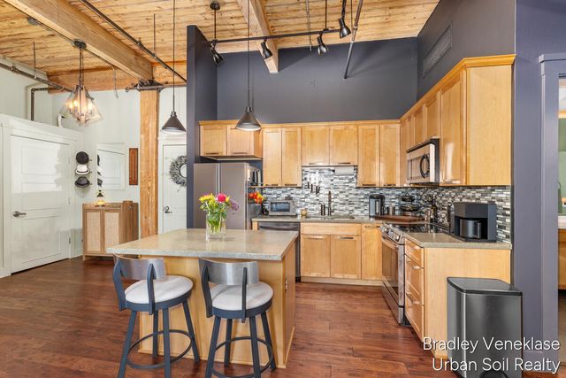 940 Monroe Avenue Suite 107, Grand Rapids, MI 49503