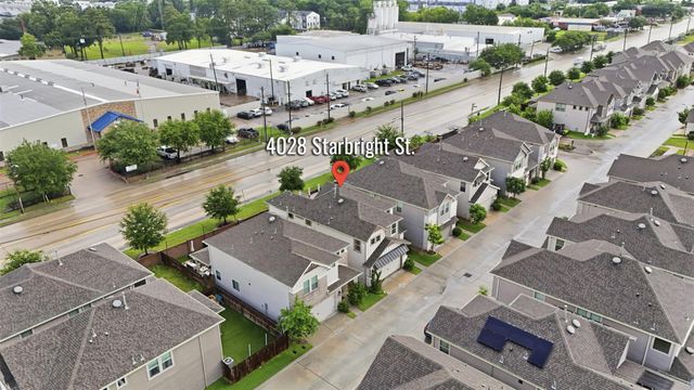 4028 Starbright Street, Houston, TX 77018
