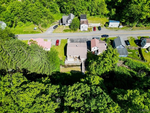 601 Spinnerville Gulf Rd N, German Flatts, NY 13357