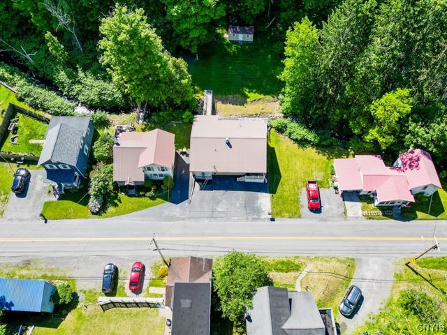601 Spinnerville Gulf Rd N, German Flatts, NY 13357