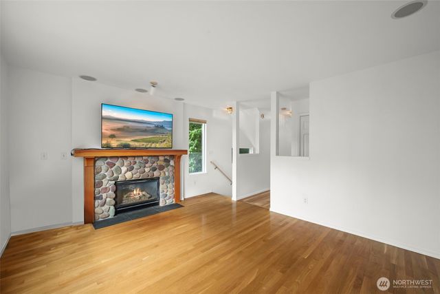 5243 40th Avenue NE, Seattle, WA 98105