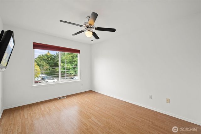 5243 40th Avenue NE, Seattle, WA 98105