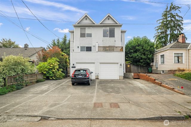 5243 40th Avenue NE, Seattle, WA 98105
