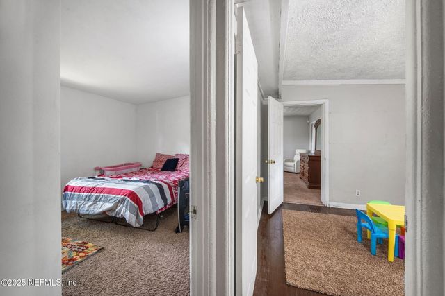 4357 TRENTON Drive S, Jacksonville, FL 32209