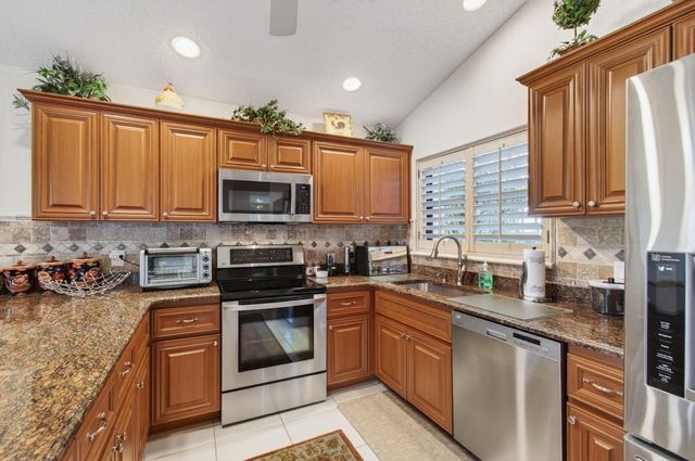 11529 Victoria Drive, Boynton Beach, FL 33437