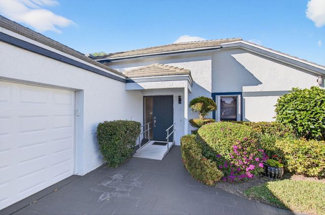 11529 Victoria Drive, Boynton Beach, FL 33437