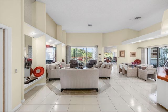 11529 Victoria Drive, Boynton Beach, FL 33437