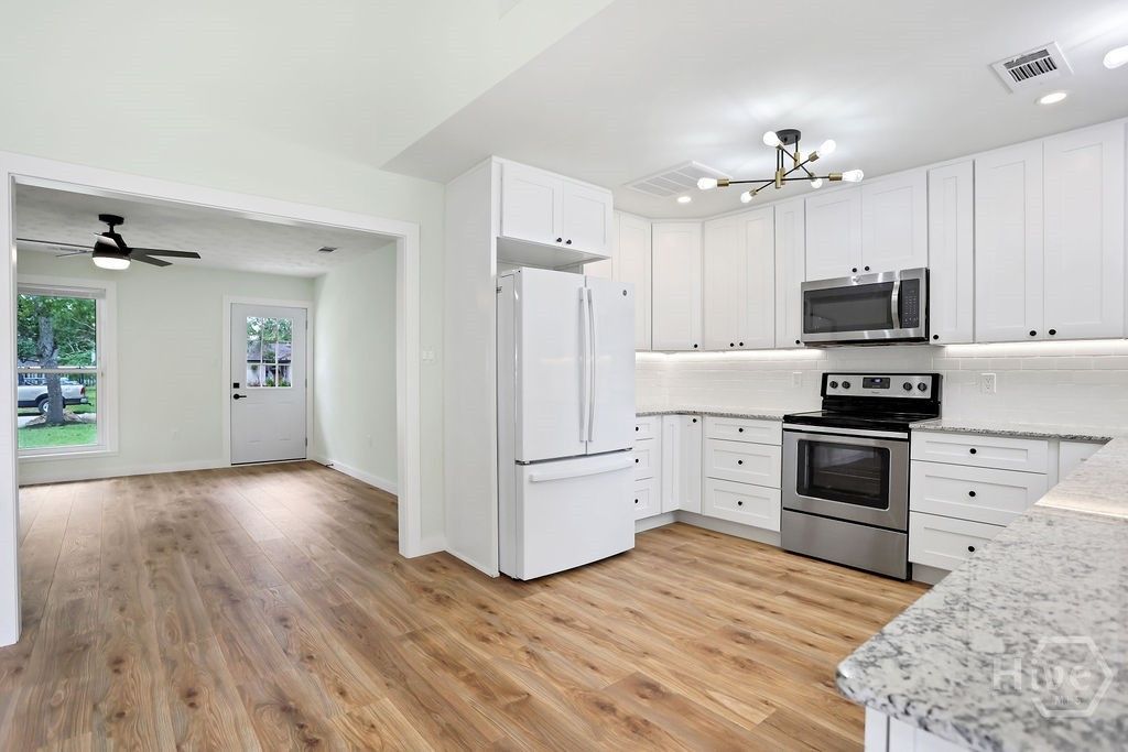 Image 13 of property listing at 223 Melrose Place, Rincon, GA 31326
