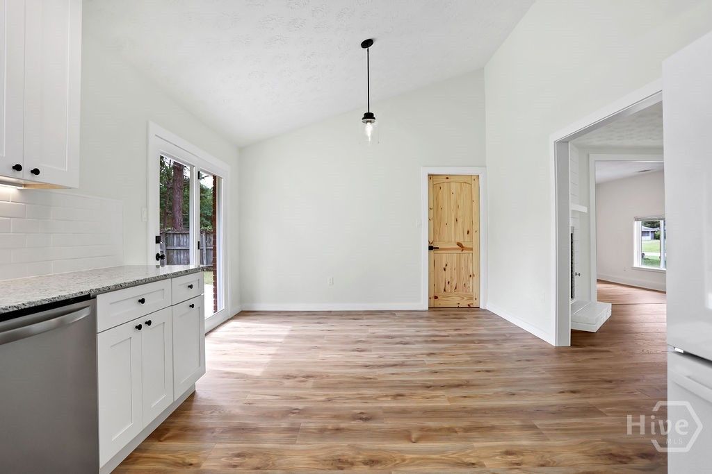 Image 16 of property listing at 223 Melrose Place, Rincon, GA 31326