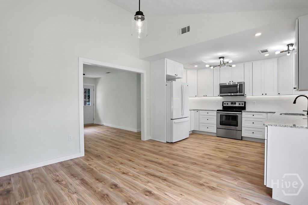 Image 18 of property listing at 223 Melrose Place, Rincon, GA 31326