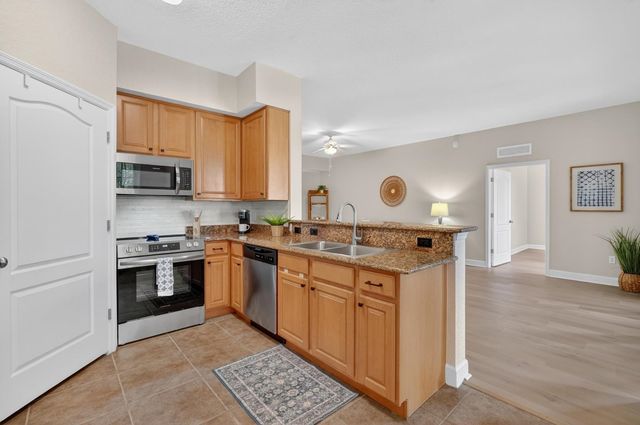 621 Shores Blvd, St Augustine, FL 32086