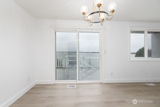 11586 Scott Road, Bow, WA 98232