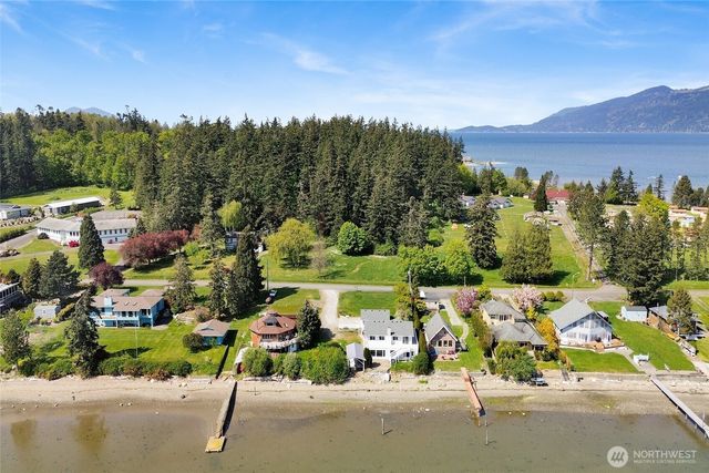 11586 Scott Road, Bow, WA 98232