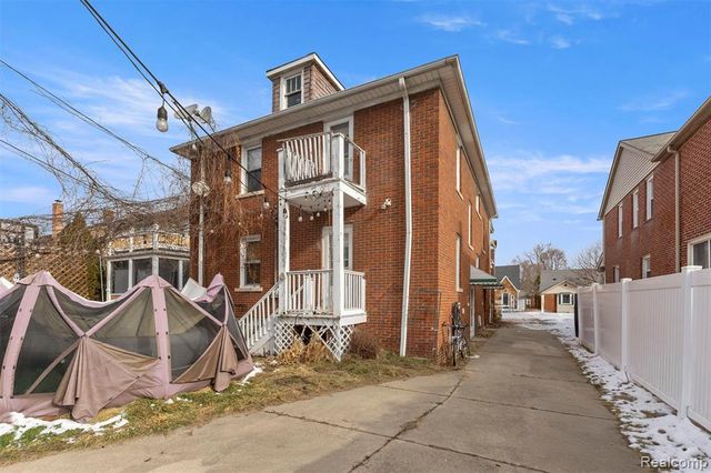 21551 Edison Street, Dearborn, MI 48124