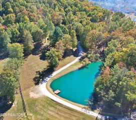 1436 Alderville Rd, Winfield, TN 37892