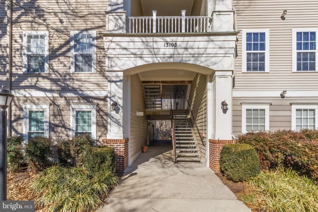 Image 1 of property listing at 13105 MILLHAVEN PL #7-A, Germantown, MD 20874