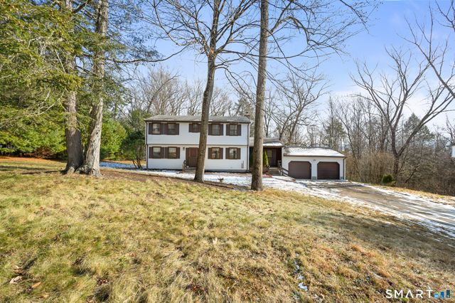 50 Woodhaven Drive, Burlington, CT 06013