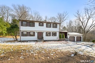 50 Woodhaven Drive, Burlington, CT 06013