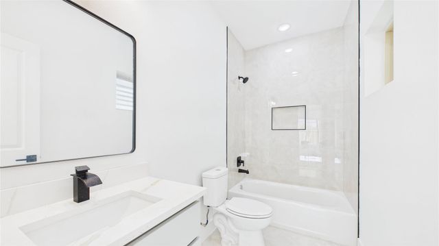 5316 Terry Street, Houston, TX 77009