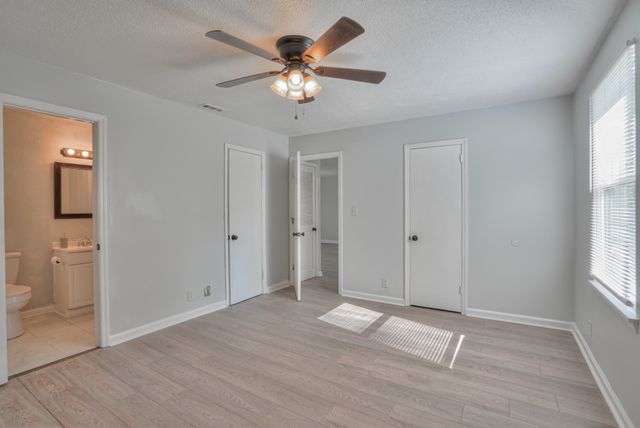 603 Spruce Dr, Clarksville, TN 37042