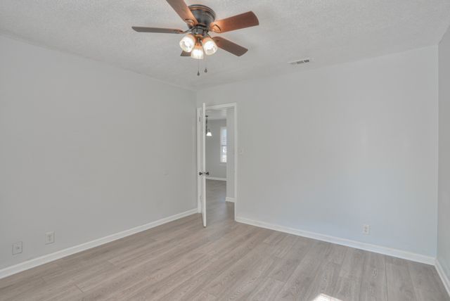 603 Spruce Dr, Clarksville, TN 37042