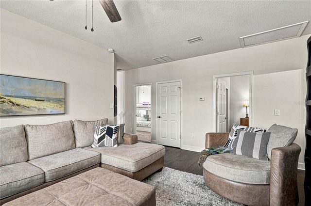 8478 NANDINA DRIVE, Sarasota, FL 34240