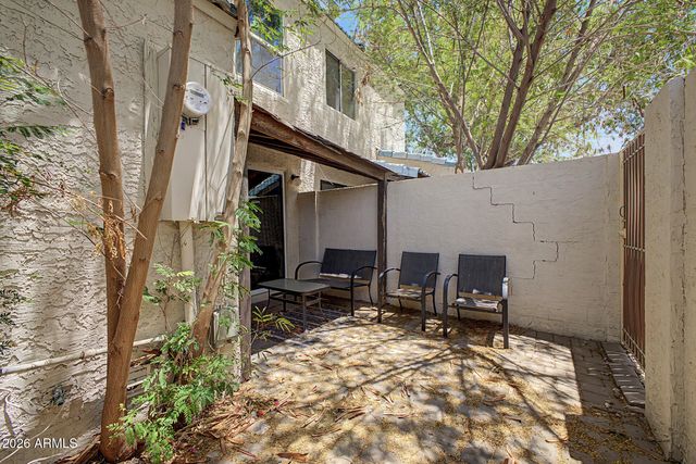 4024 N PARKWAY Avenue, Scottsdale, AZ 85251