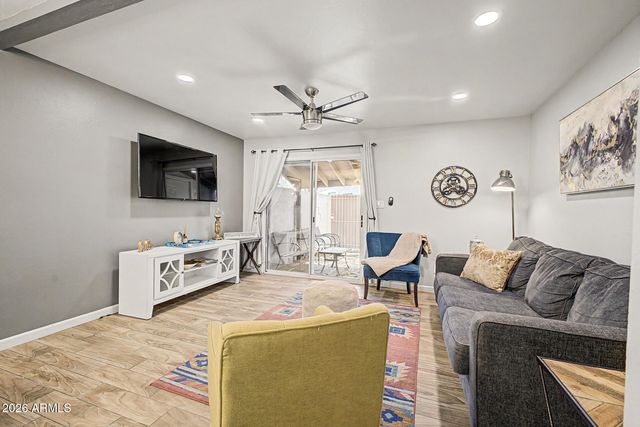 4024 N PARKWAY Avenue, Scottsdale, AZ 85251