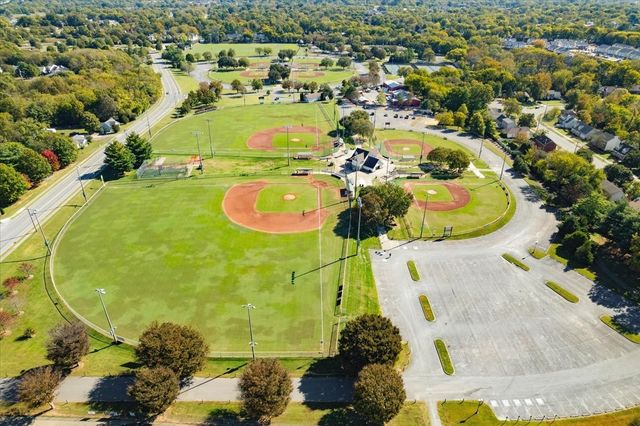 1325 Mallard Dr, Franklin, TN 37064