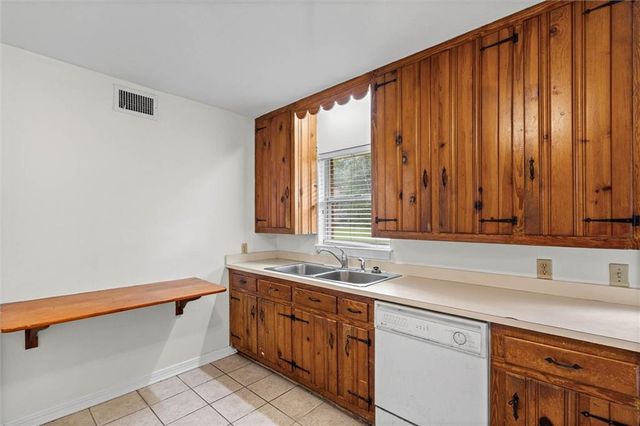 282 Jackson Boulevard, Mobile, AL 36609
