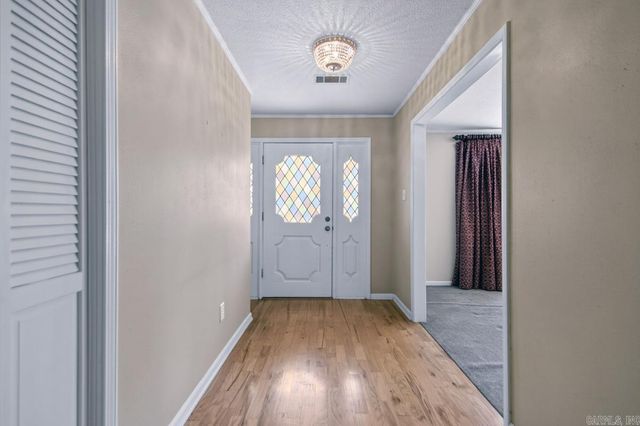 305 Cottonwood Drive, England, AR 72046