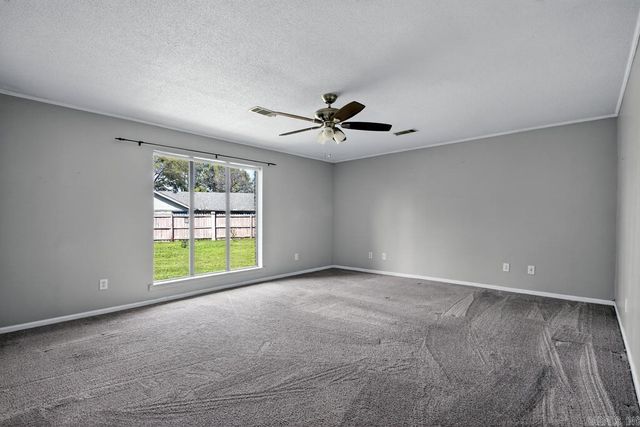 305 Cottonwood Drive, England, AR 72046