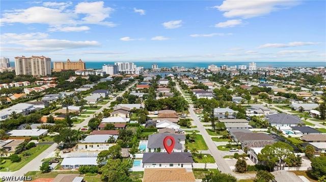 638 93rd AVE N, Naples, FL 34108