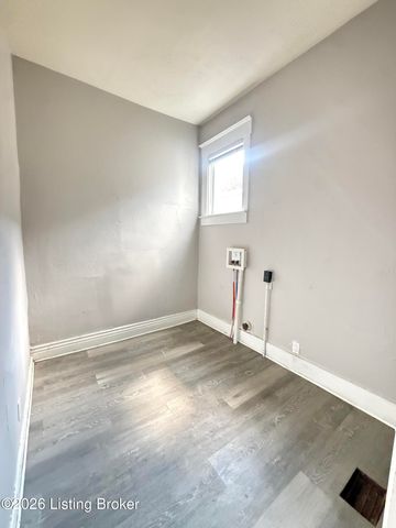 2823 W Main St, Louisville, KY 40212