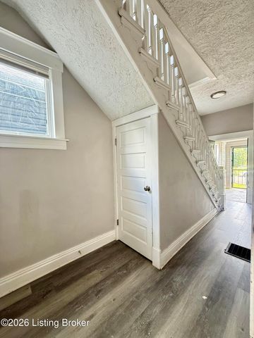2823 W Main St, Louisville, KY 40212