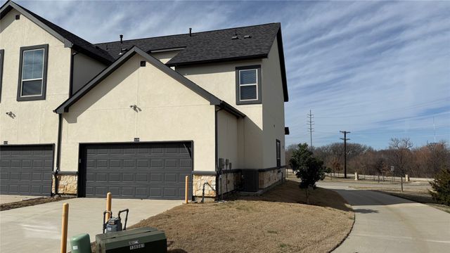 16184 Doe Lake Drive, Frisco, TX 75068