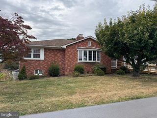 12040 BELVEDERE RD, Hagerstown, MD 21742
