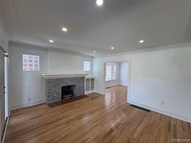 2475 Taylor Street, Detroit, MI 48206
