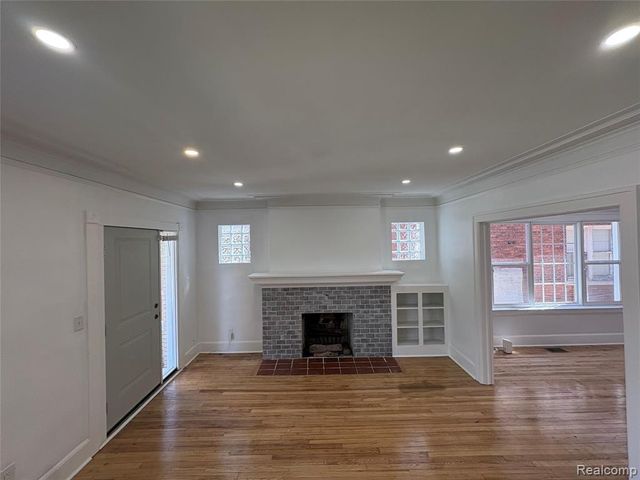 2475 Taylor Street, Detroit, MI 48206