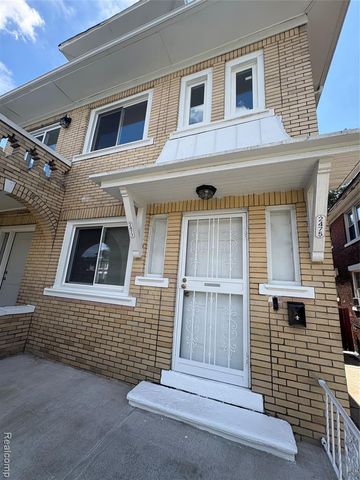 2475 Taylor Street, Detroit, MI 48206