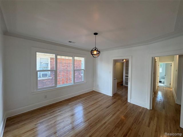 2475 Taylor Street, Detroit, MI 48206