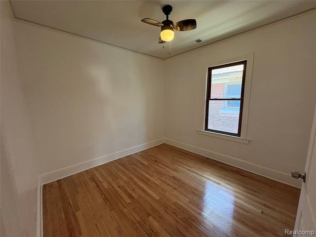 2475 Taylor Street, Detroit, MI 48206