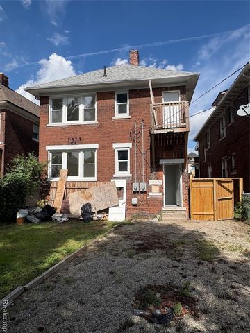 2475 Taylor Street, Detroit, MI 48206