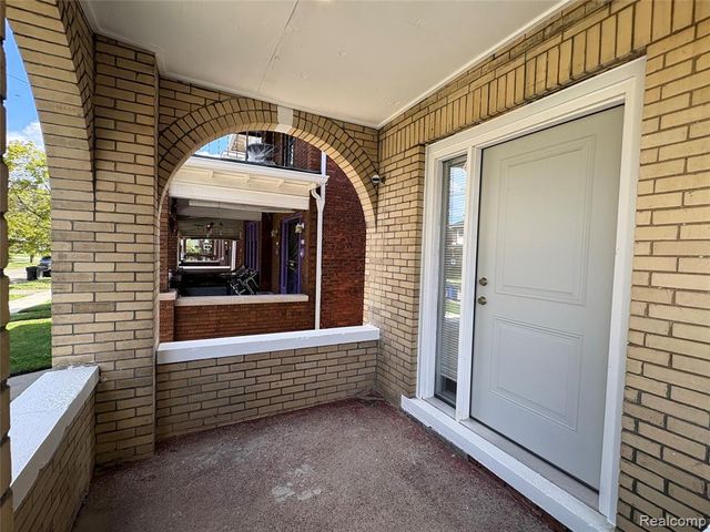 2475 Taylor Street, Detroit, MI 48206
