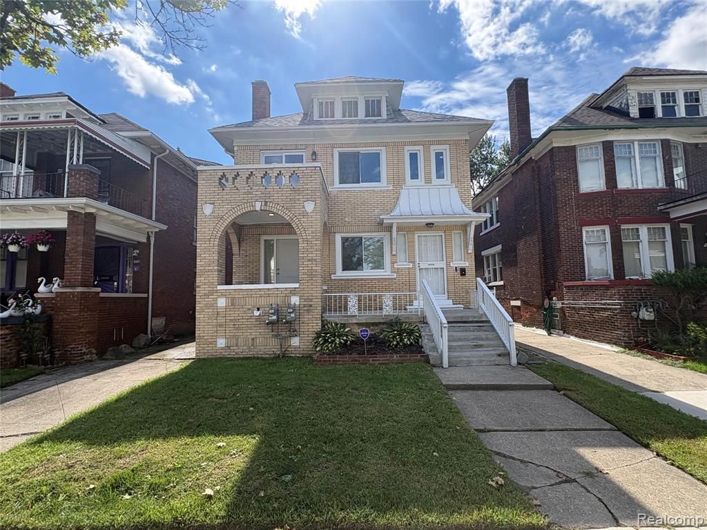 2475 Taylor Street, Detroit, MI 48206
