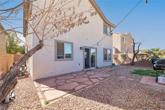 4464 Penguin Avenue, North Las Vegas, NV 89084