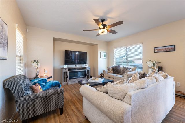 4464 Penguin Avenue, North Las Vegas, NV 89084