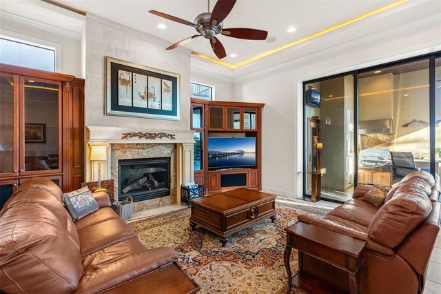 4125 CAUSEWAY VISTA DRIVE, Tampa, FL 33615