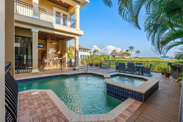 4125 CAUSEWAY VISTA DRIVE, Tampa, FL 33615